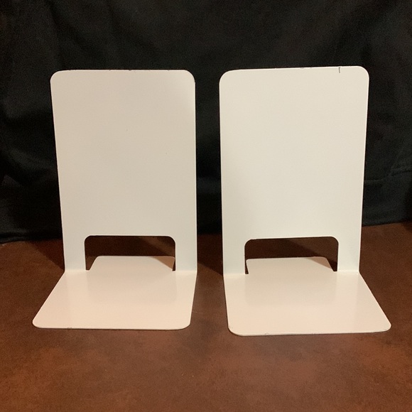 KNOBLER- Metal Bookends with a Bright Green Stegosaurus - Picture 2 of 5